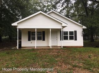 4 Glen Fowler St, Manchester, GA 31816