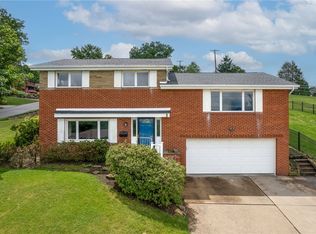 1905 Swallow Hill Rd, Pittsburgh, PA 15220