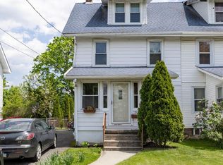 19 W Forrestview Rd, Brookhaven, PA 19015