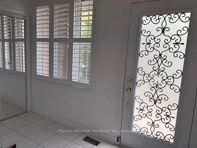 34 Millwright Ave — Photo 4