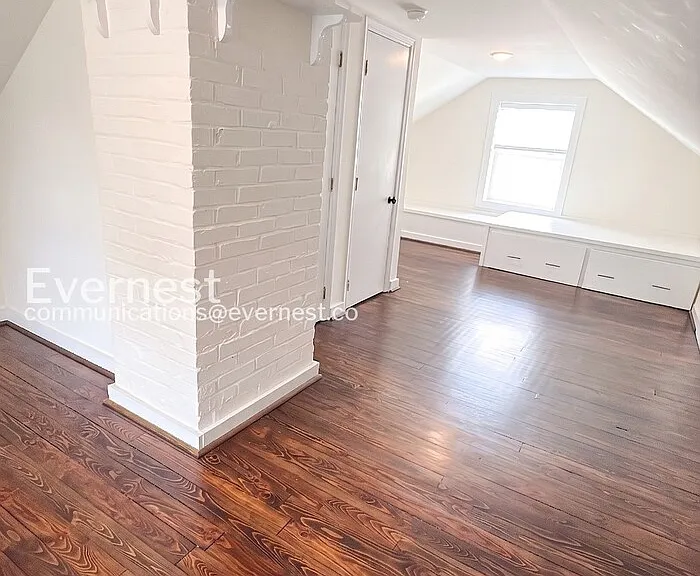 709 Mary Ball St — Photo 16