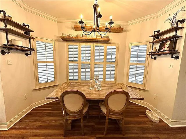 3 bed, 2.0 bath, 1300 sqft, $1,900 — Photo 4