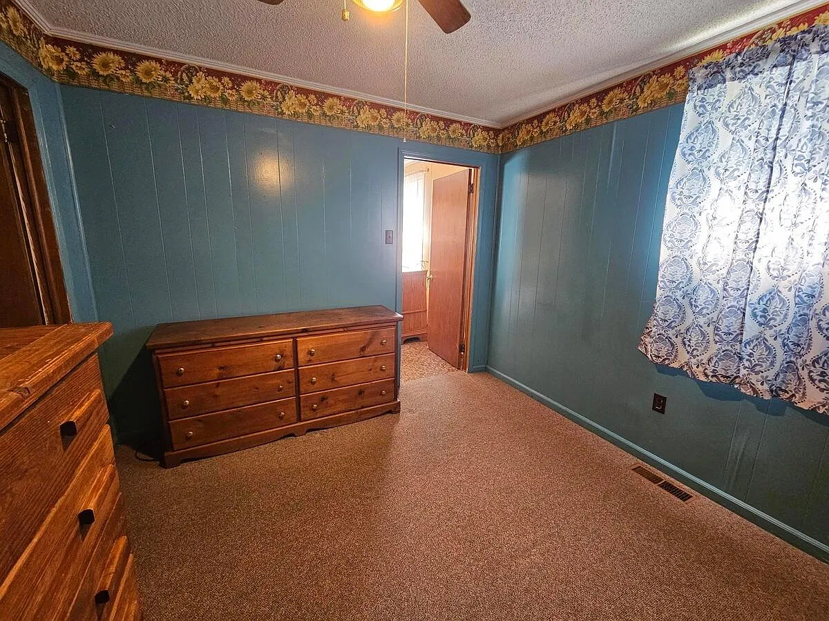 1 bed, 1.0 bath, 500 sqft, $900 — Photo 3