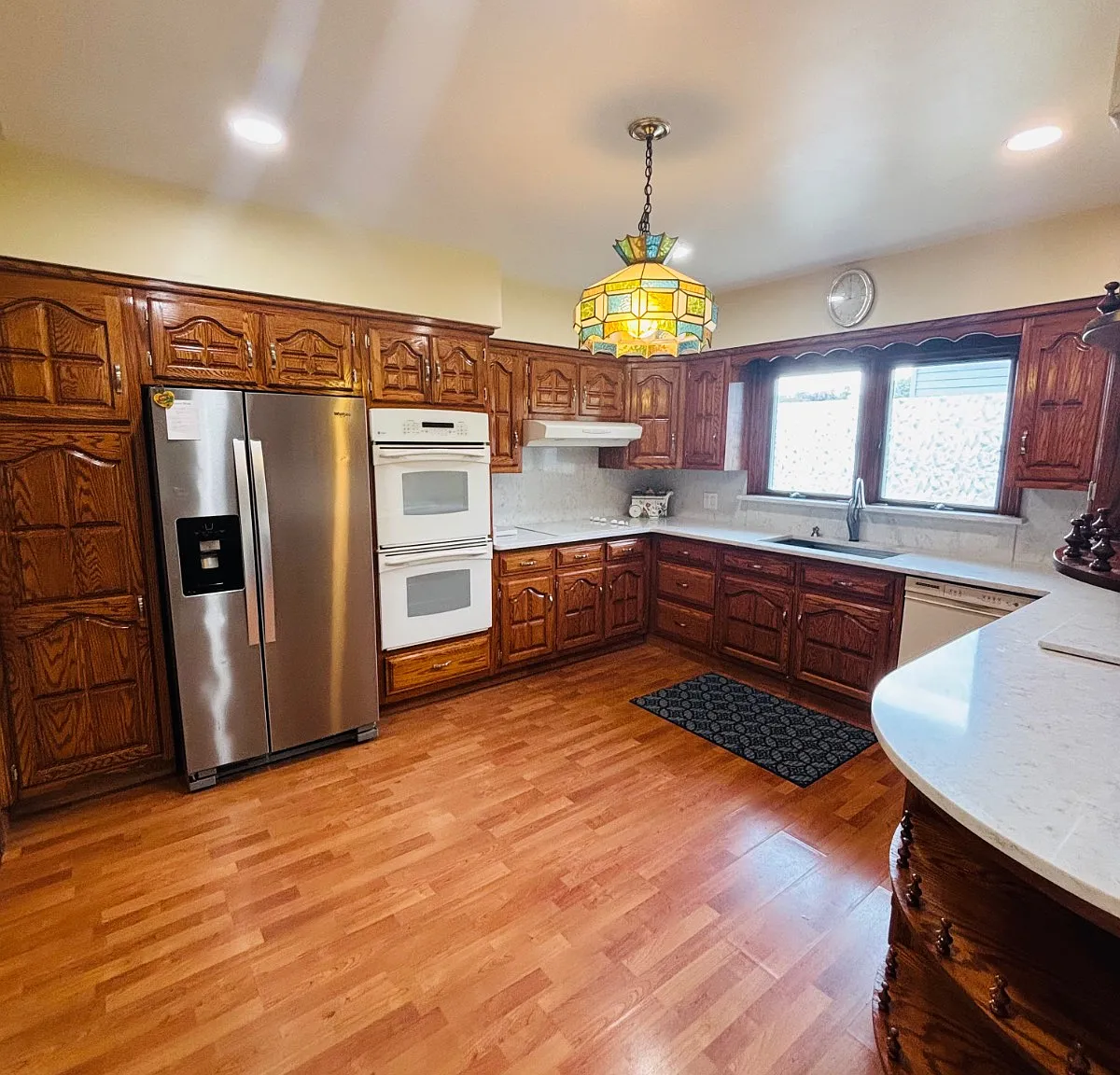 3 bed, 2.0 bath, $3,700 — Photo 4