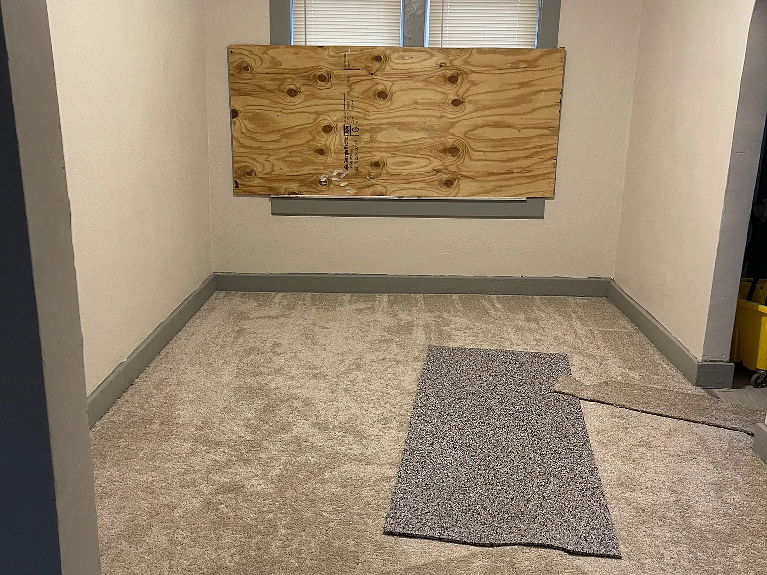 2 bed, 1192 sqft, $1,050 — Photo 3