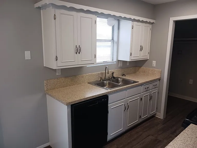 2355 E Pawnee St — Photo 25