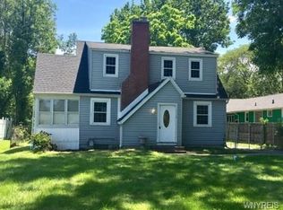 5542 E River Rd, Grand Island, NY 14072