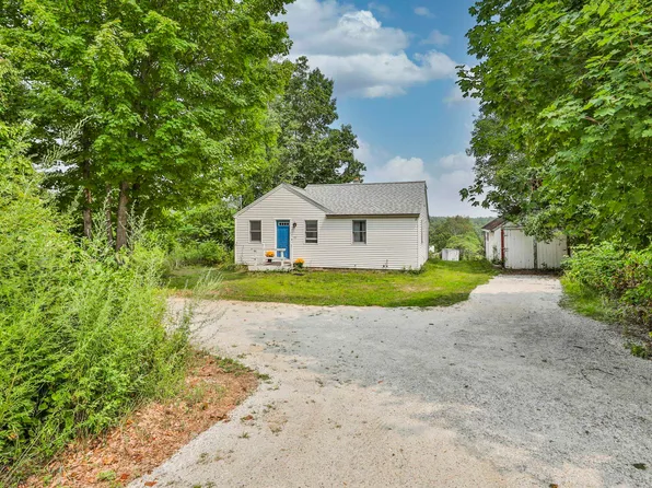 39 Border Street, Amherst, NH 03031