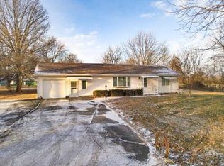 668 E 3rd St, Adrian, MO 64720