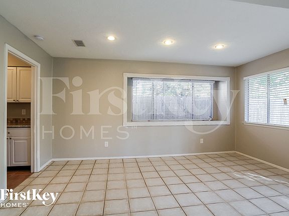 5th image of 18822 Pine Trace Ct