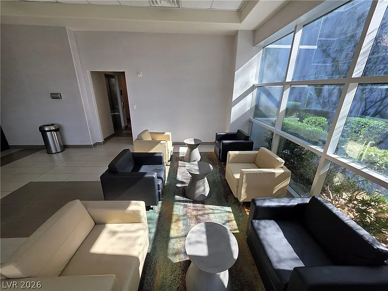 62 E Serene Ave #225 — Photo 24