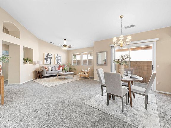 5th image of 325 Trellis Lane