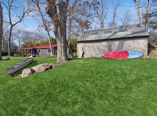 530 Old Stone Hwy, East Hampton, NY 11937