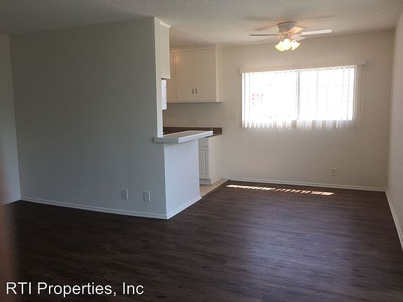 2nd image of 2132 W 157th St APT 5