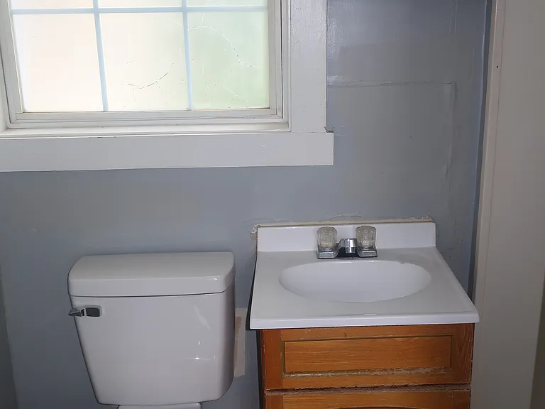 321 N Elm St #321 — Photo 2