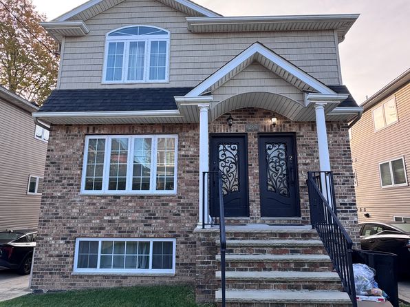 286 Bradford Ave FLOOR 2