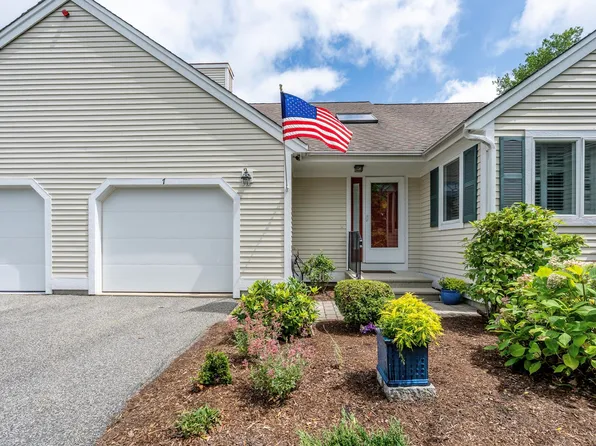7 Ironwood Path, Mashpee, MA 02649