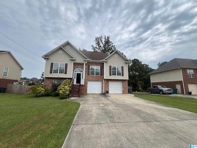 968 Hickory St, Moody, AL, 35004