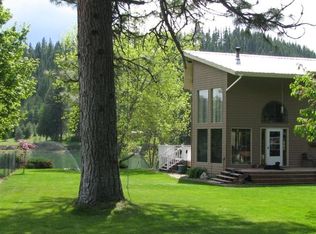 132 S River Rd, Cusick, WA 99119