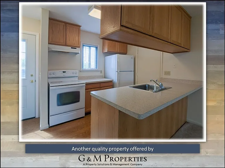 553 Eastbrooke Ln — Photo 7