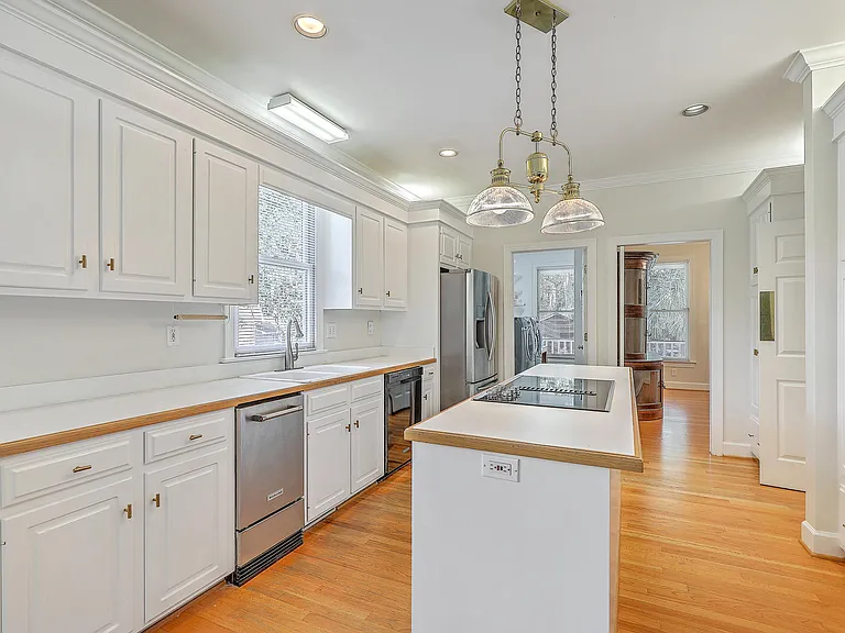 317 Rutherford St — Photo 22