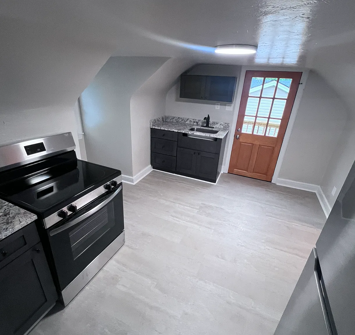 311 Virginia Ave, Units A and B - B — Photo 1
