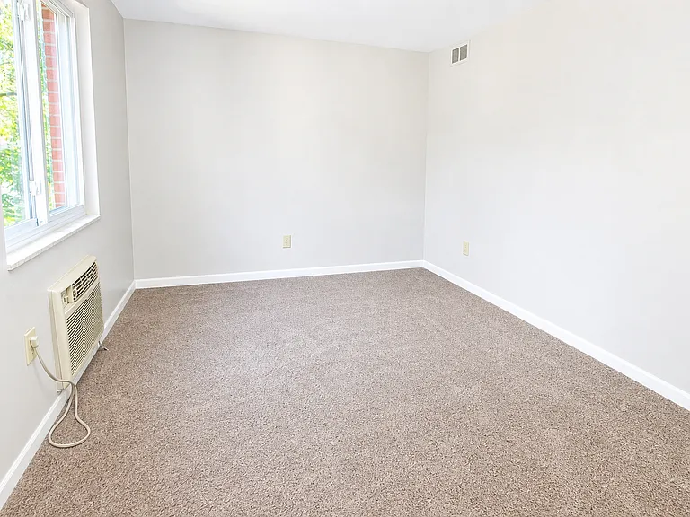 243 Moon Clinton Rd — Photo 7