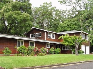 204 Park Ct, Ukiah, CA 95482