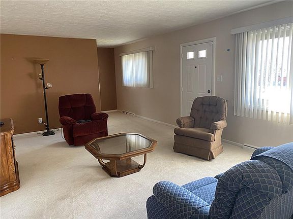 3rd image of 5430 Maplewood Dr