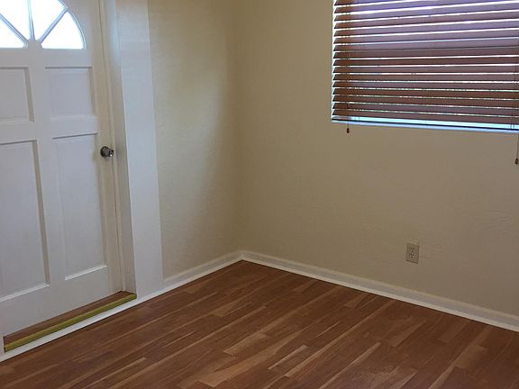 3rd image of 4620 65th Ave N