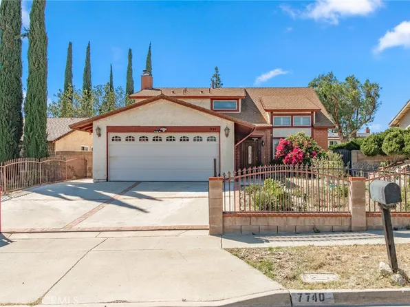 7740 Sewell Dr, Fontana, CA 92336