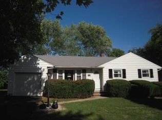 808 Ashton St, Raritan, NJ 08869