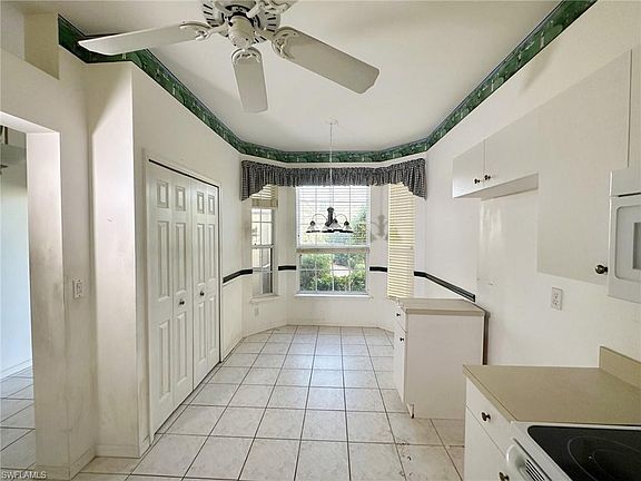 5th image of 2219 Carnaby Court #2219