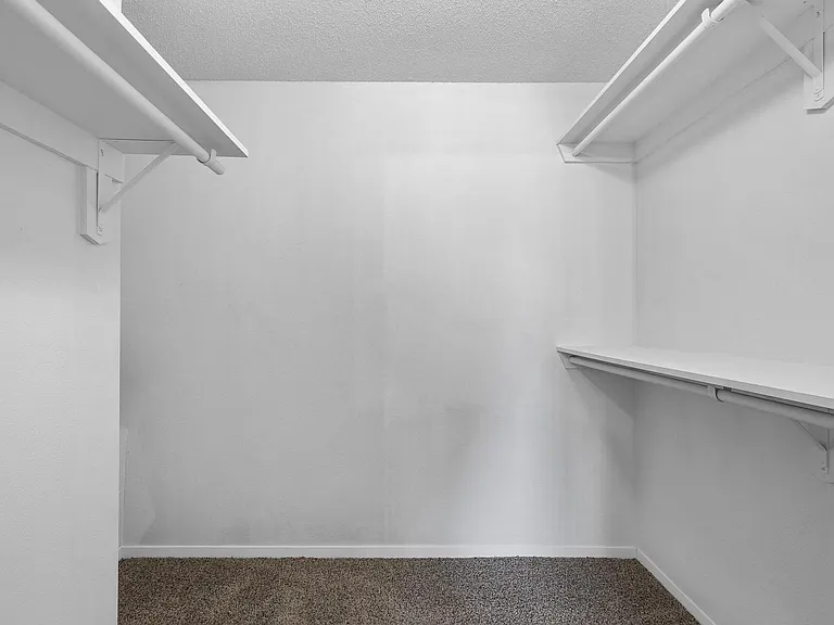Diamond - 3 Bed / 2 Bath - 1,016 Sq.Ft.