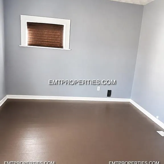 1220 W Erie Ave — Photo 7