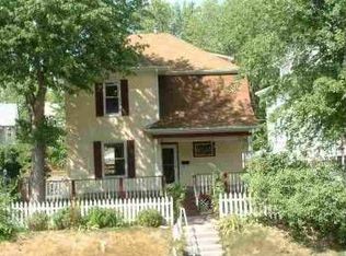 1619 12th Ave, Moline, IL 61265