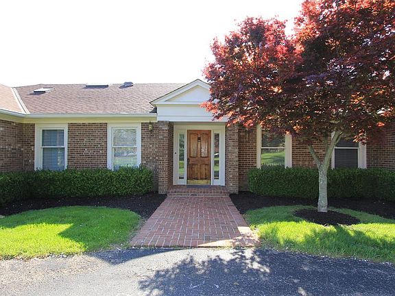 2nd image of 9870 Fox Hollow Ln