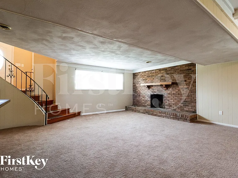 8431 Bluebird Dr — Photo 9