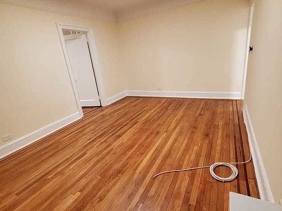 2nd image of 24-36 43rd St #2C
