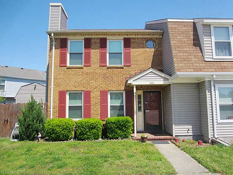 1st image of 1207 Basswood Ct