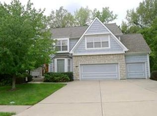 832 Scott Dr, Liberty, MO 64068