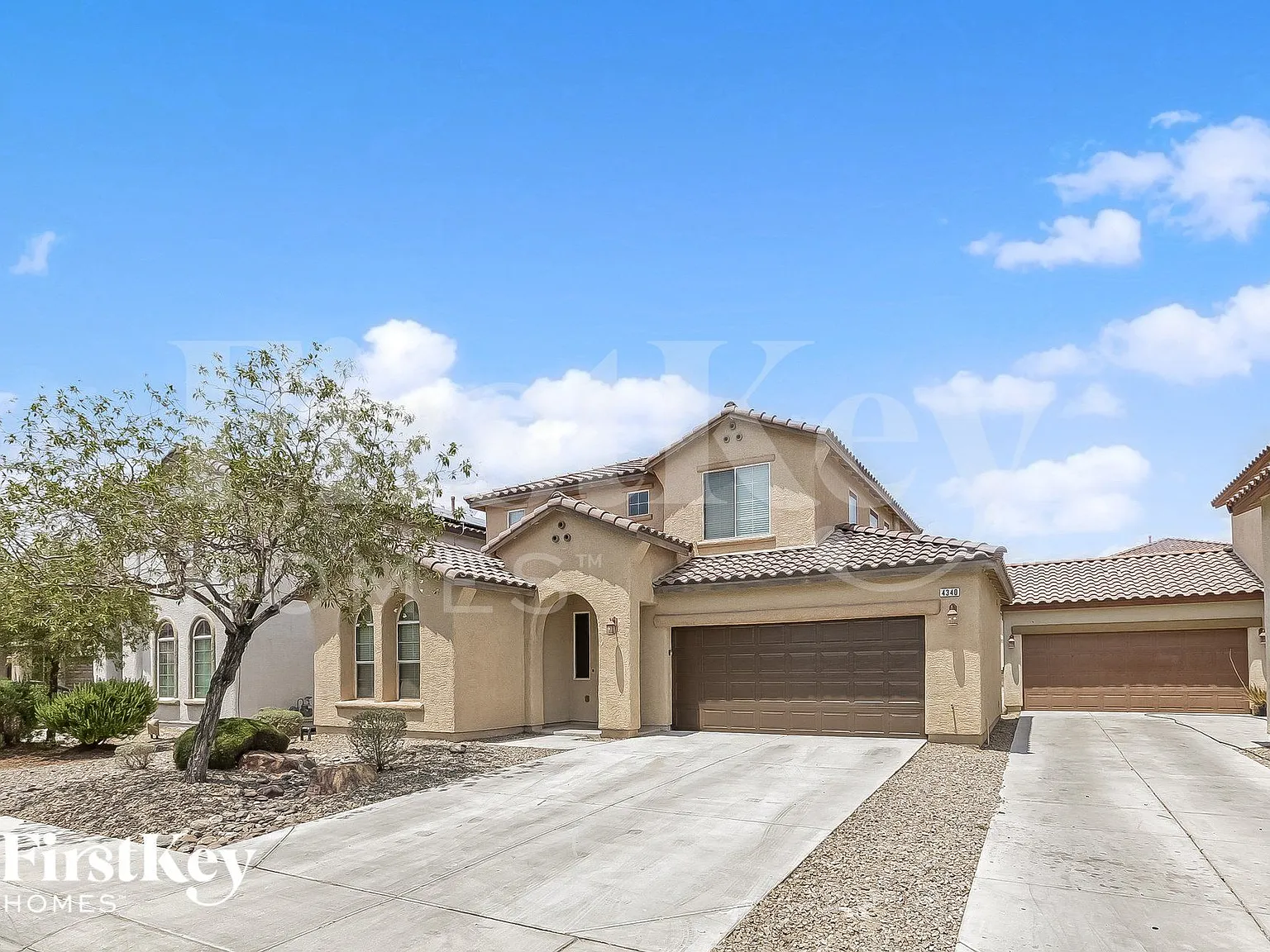 4 bed, 3.0 bath, 2070 sqft, $2,150 — Photo 3
