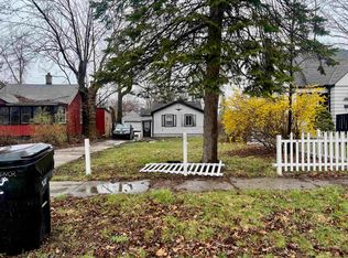 5585 Radnor St, Detroit, MI 48224