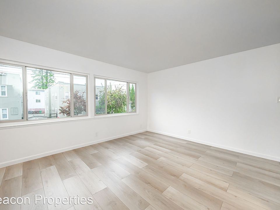 1st image of 1640 5th Ave APT 1