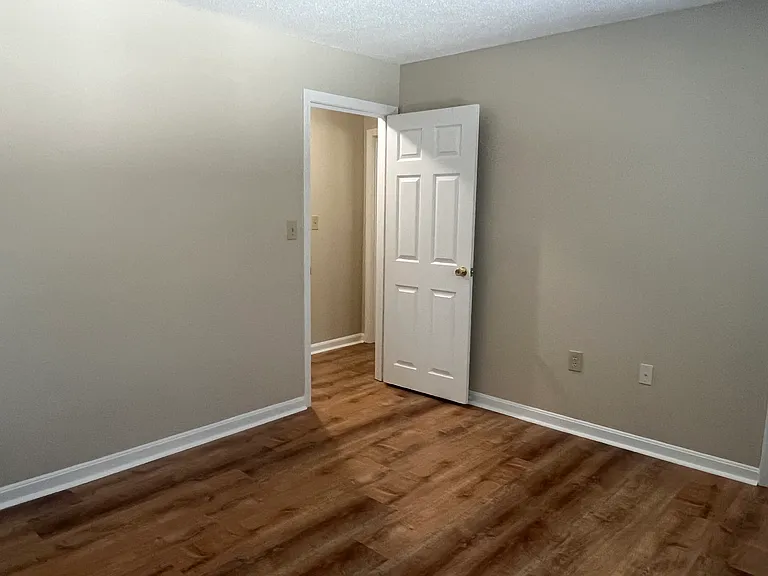 3 Knightsbridge Dr — Photo 10