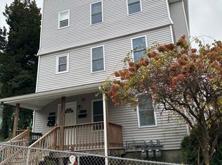38 Columbia St #3, Worcester, MA 01604