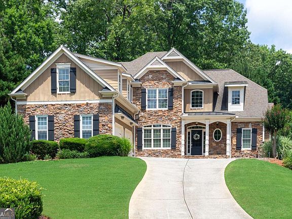 2nd image of 5674 Hollowbrooke Ln NW
