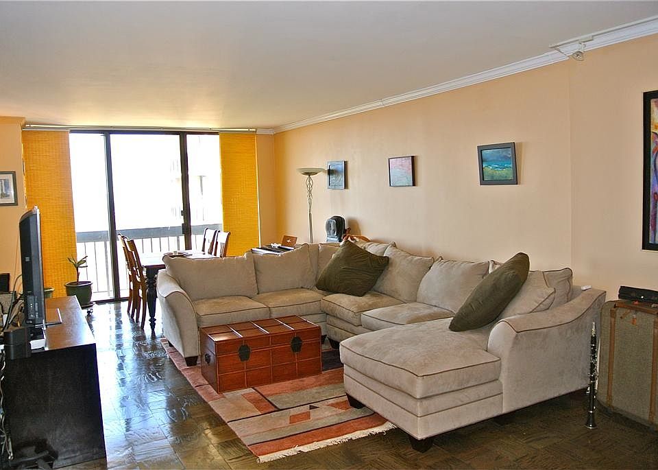 1st image of 26910 Grand Central Pkwy APT 29B