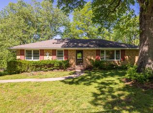 812 S Jones Rd, Independence, MO 64056