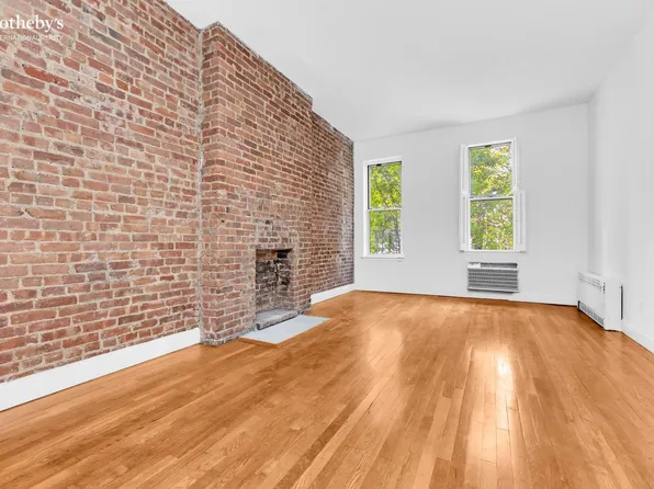 407 East 87th Street image 2 of 11